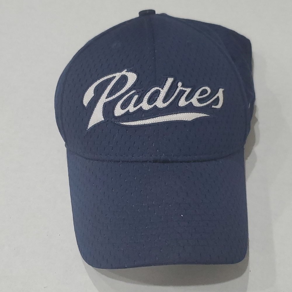 Padres Nike Dri FIT hat